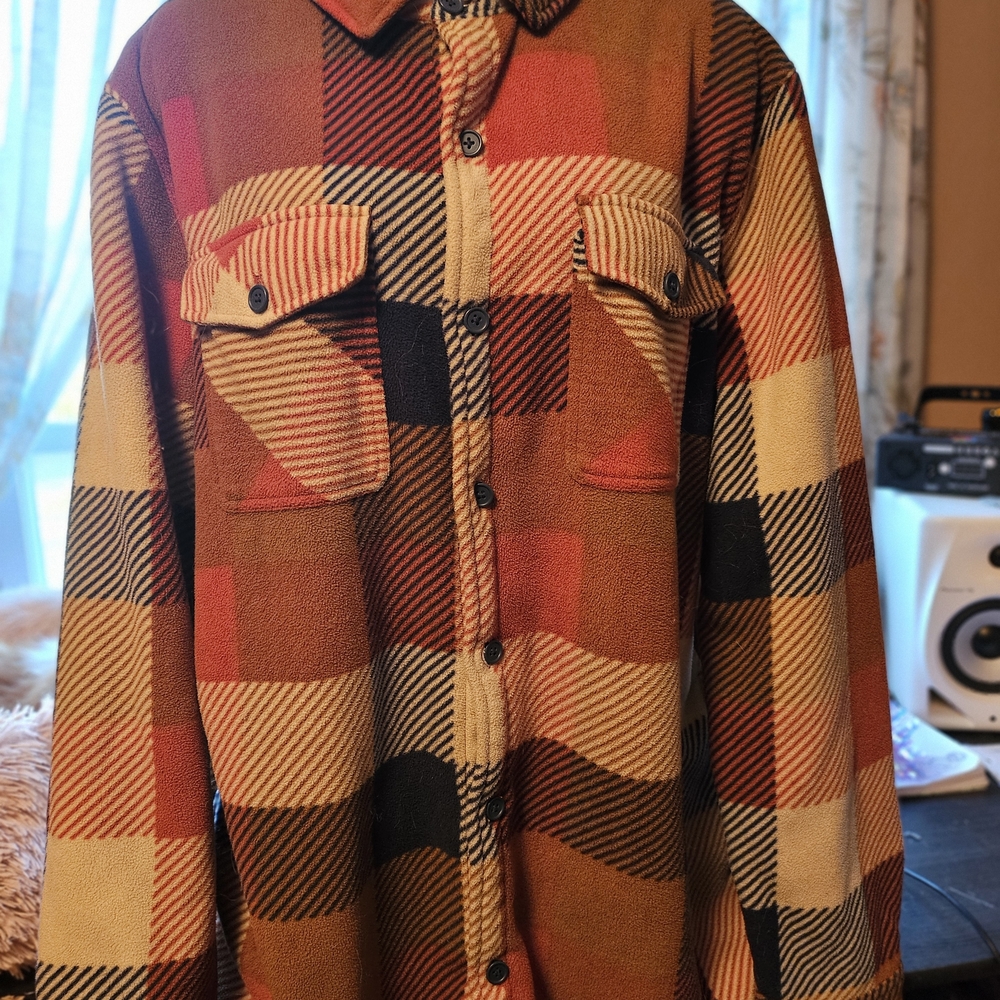 Feild & Forest Fleece Button Up